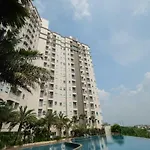 Comfy Studio Mustika Golf Apartment By Travelio