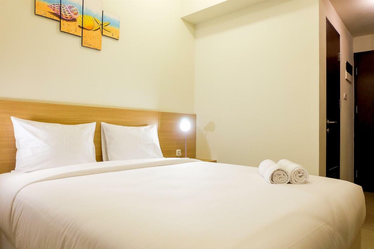 Comfy Mustika Golf By Travelio Apartemen Bekasi